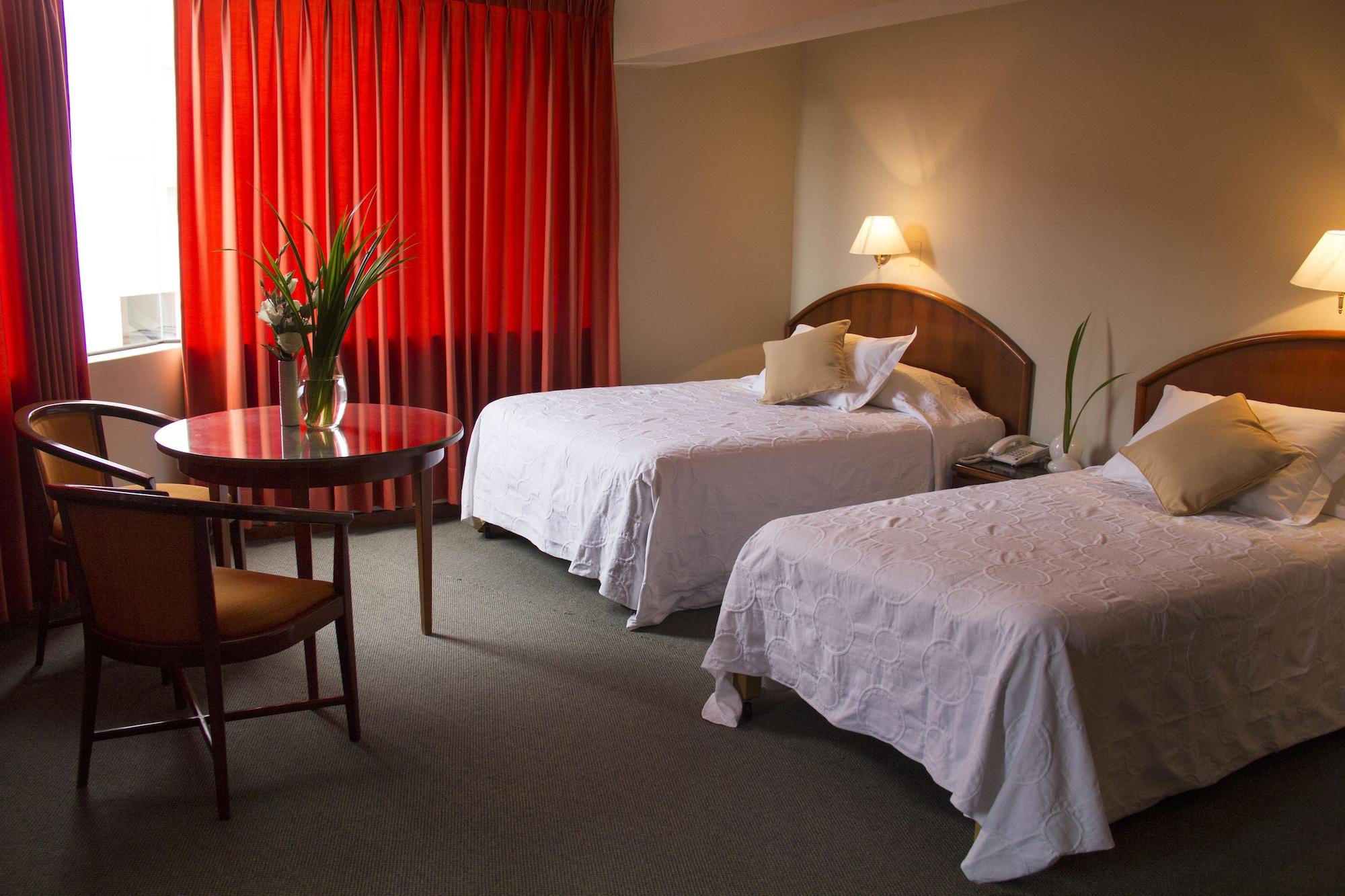 Hotel Park Suites Lima Luaran gambar