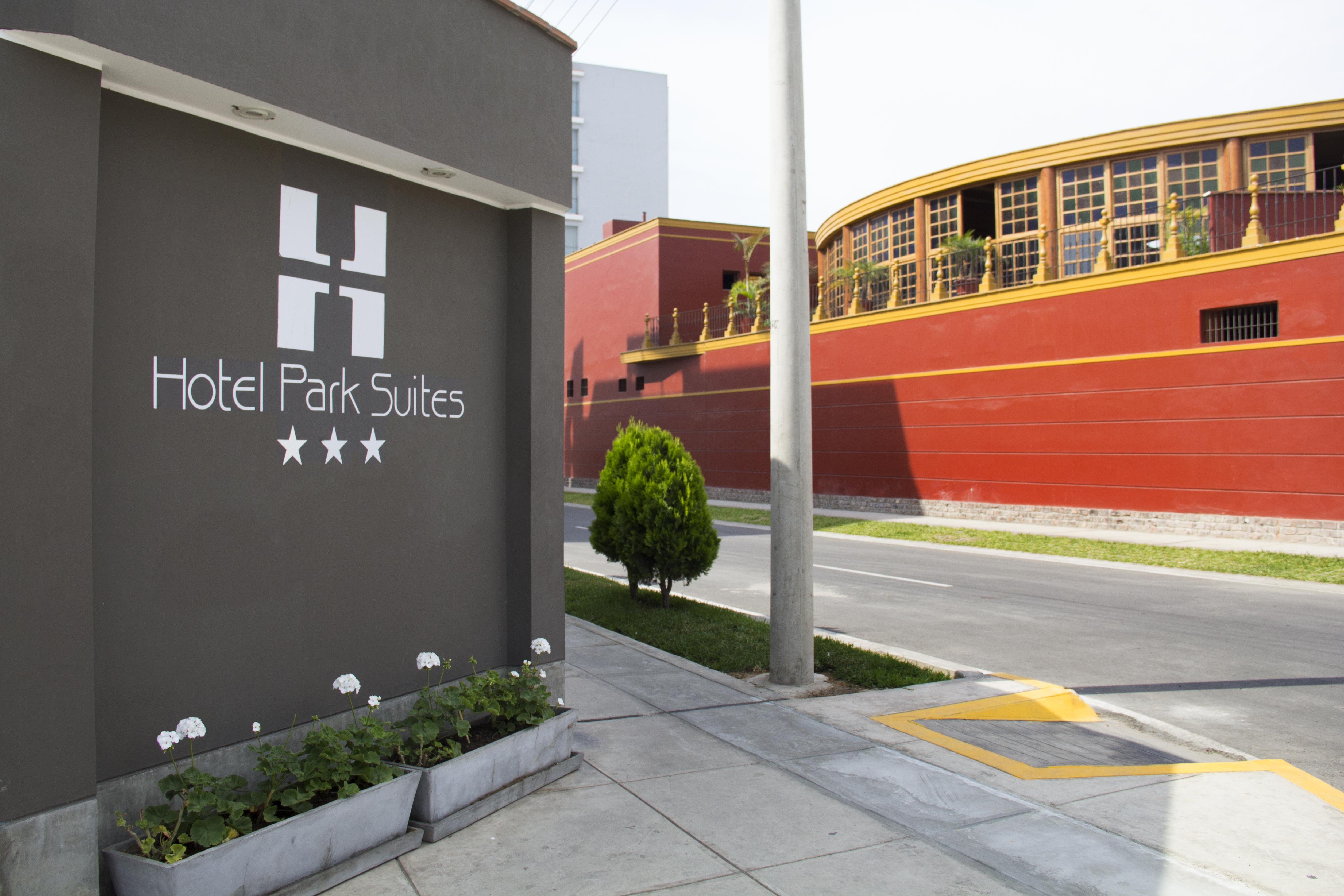 Hotel Park Suites Lima Luaran gambar