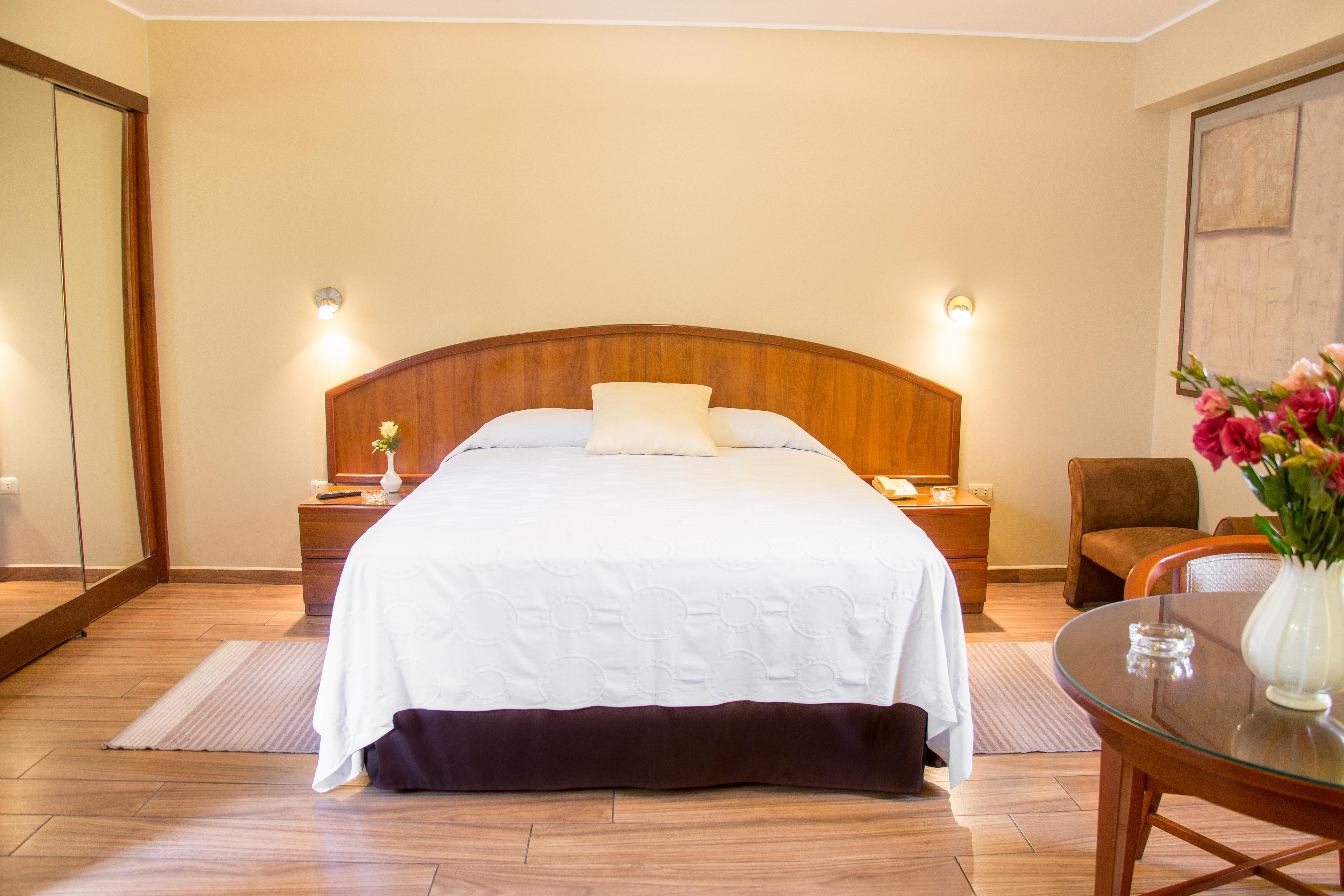 Hotel Park Suites Lima Luaran gambar