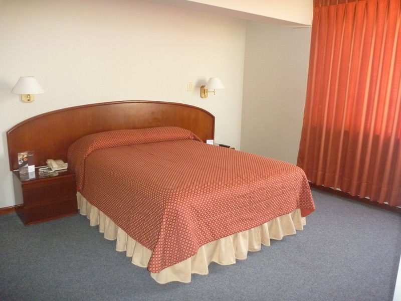 Hotel Park Suites Lima Luaran gambar
