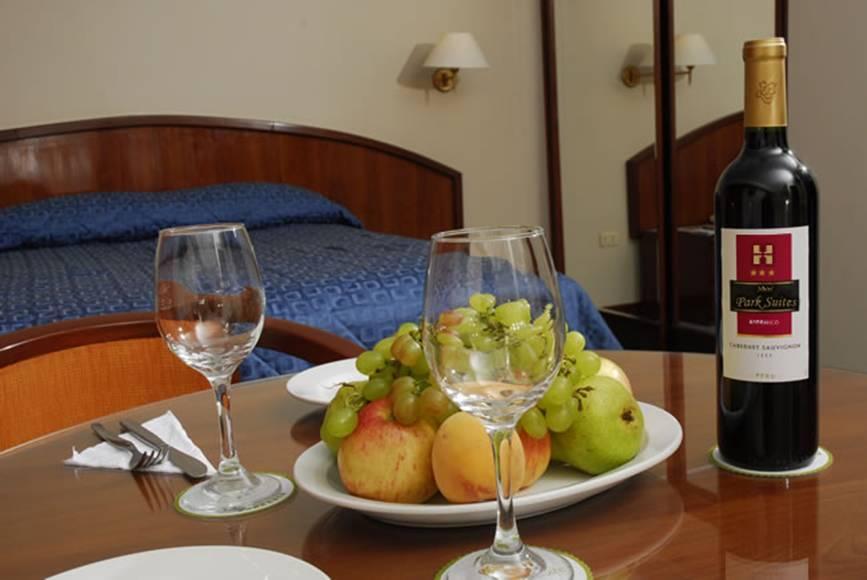 Hotel Park Suites Lima Bilik gambar